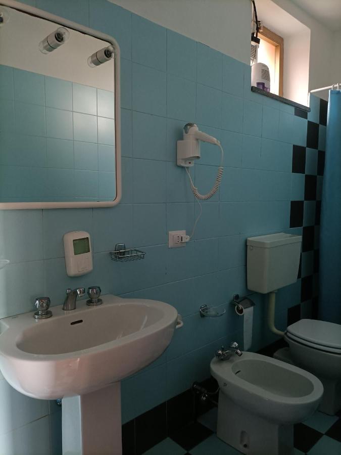 Albergo Roma Gattico Екстер'єр фото
