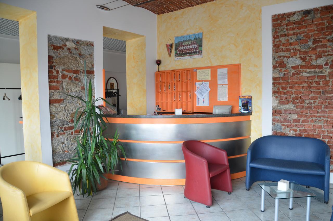 Albergo Roma Gattico Екстер'єр фото